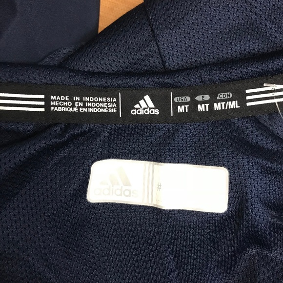 Adidas Women's Modern Varsity Woven Jacket NWT - Picture 5 of 8